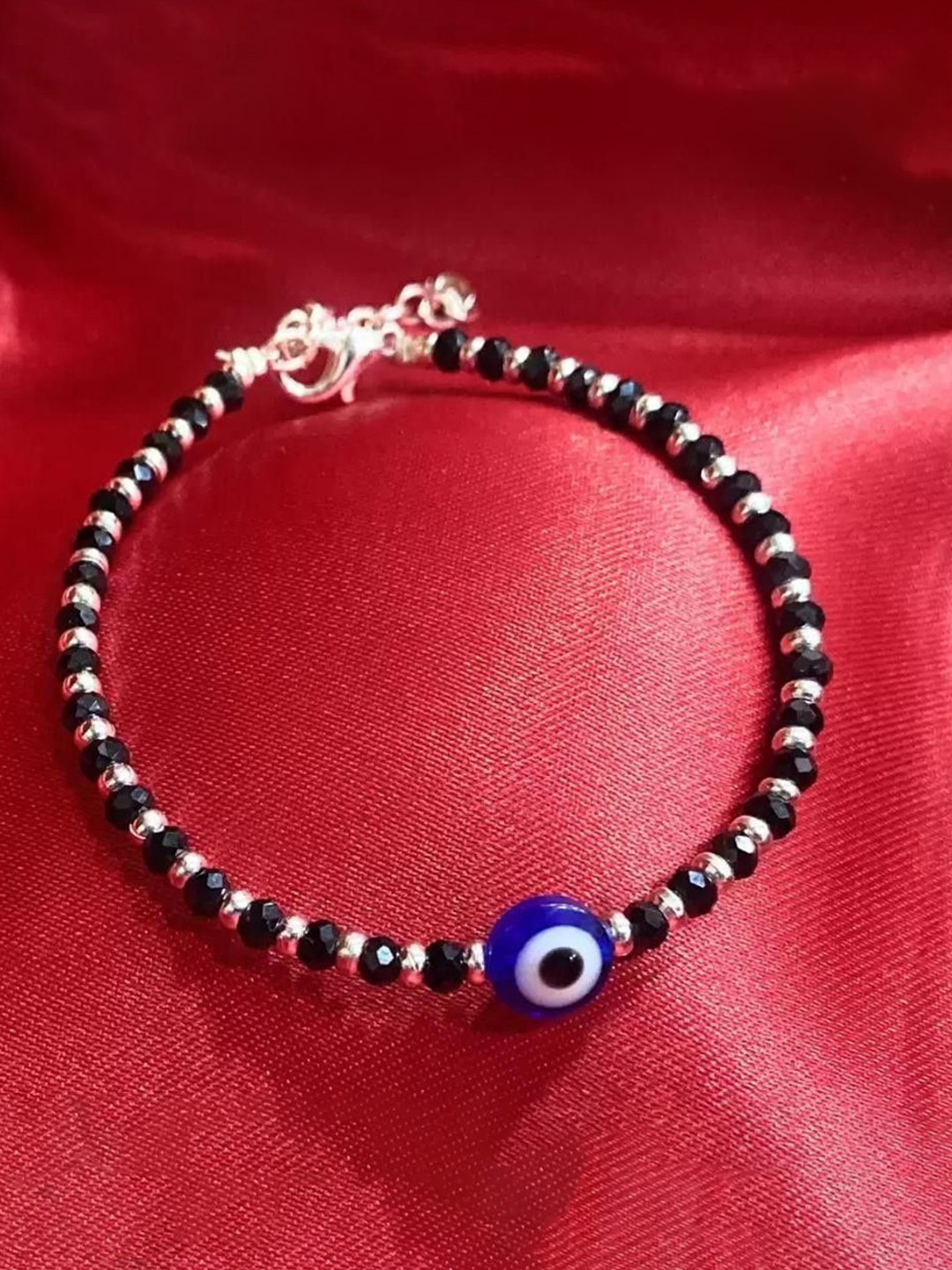 QNAM Silver-Toned Fabric Bracelet
