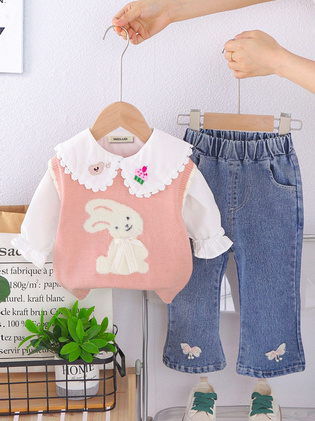 INCLUD Girls Embroidered Pure Cotton Sleeveless Pullover With Top & Denim Pants