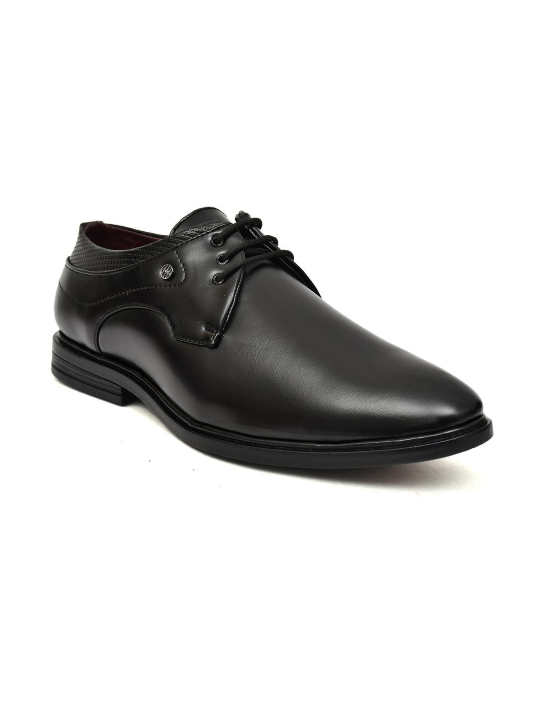 TRM Men Black Synthetic leather Formal shoes With Solid pattern
