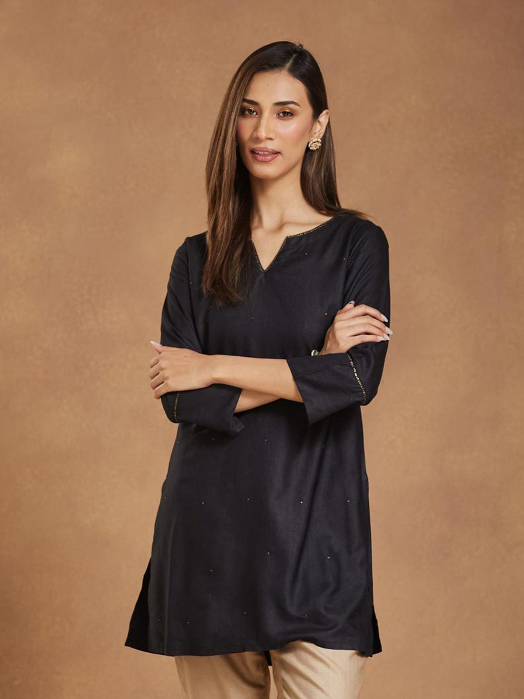 Fabindia Women Woven Design Round Neck Kurti