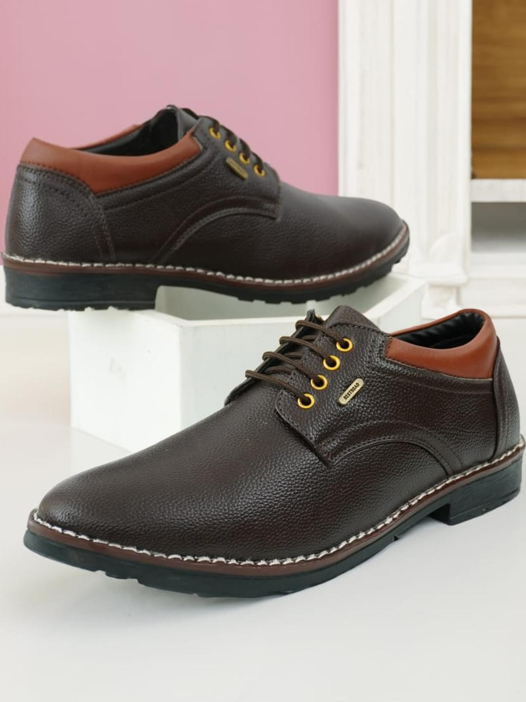 TRM Men Brown Synthetic leather Formal shoes With texture pattern
