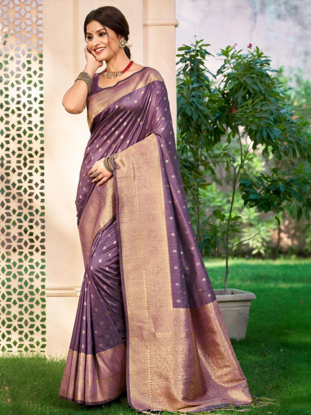 DEVATITHI Women Dark Pink Dharmavaram Saree