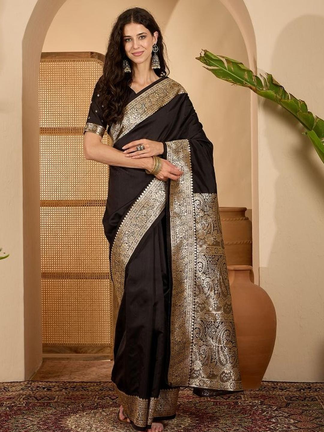 Sangria Zari Woven Border Banarasi Silk Saree with Unstitched Blouse