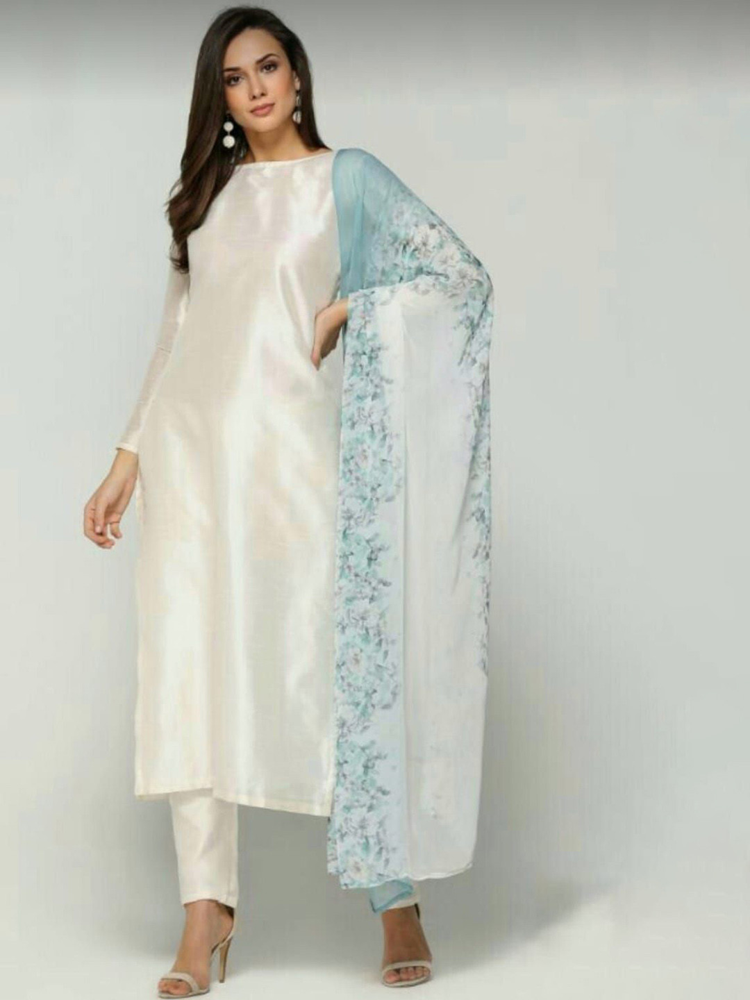 DMUNESH FASHION Boat Neck Chinon Straight Kurta & Trousers With Dupatta