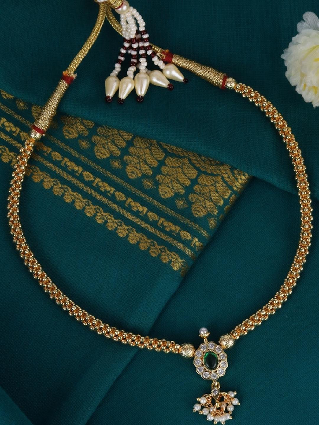 SALONI FASHION JEWELLERY Brass Gold-Plated Choker