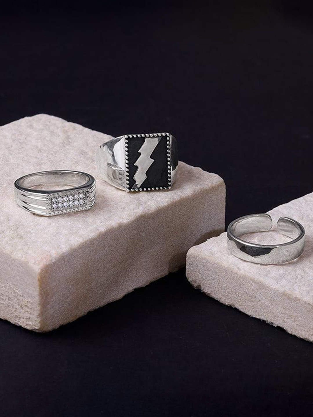 GIVA Silver Sharp Move Set For Him