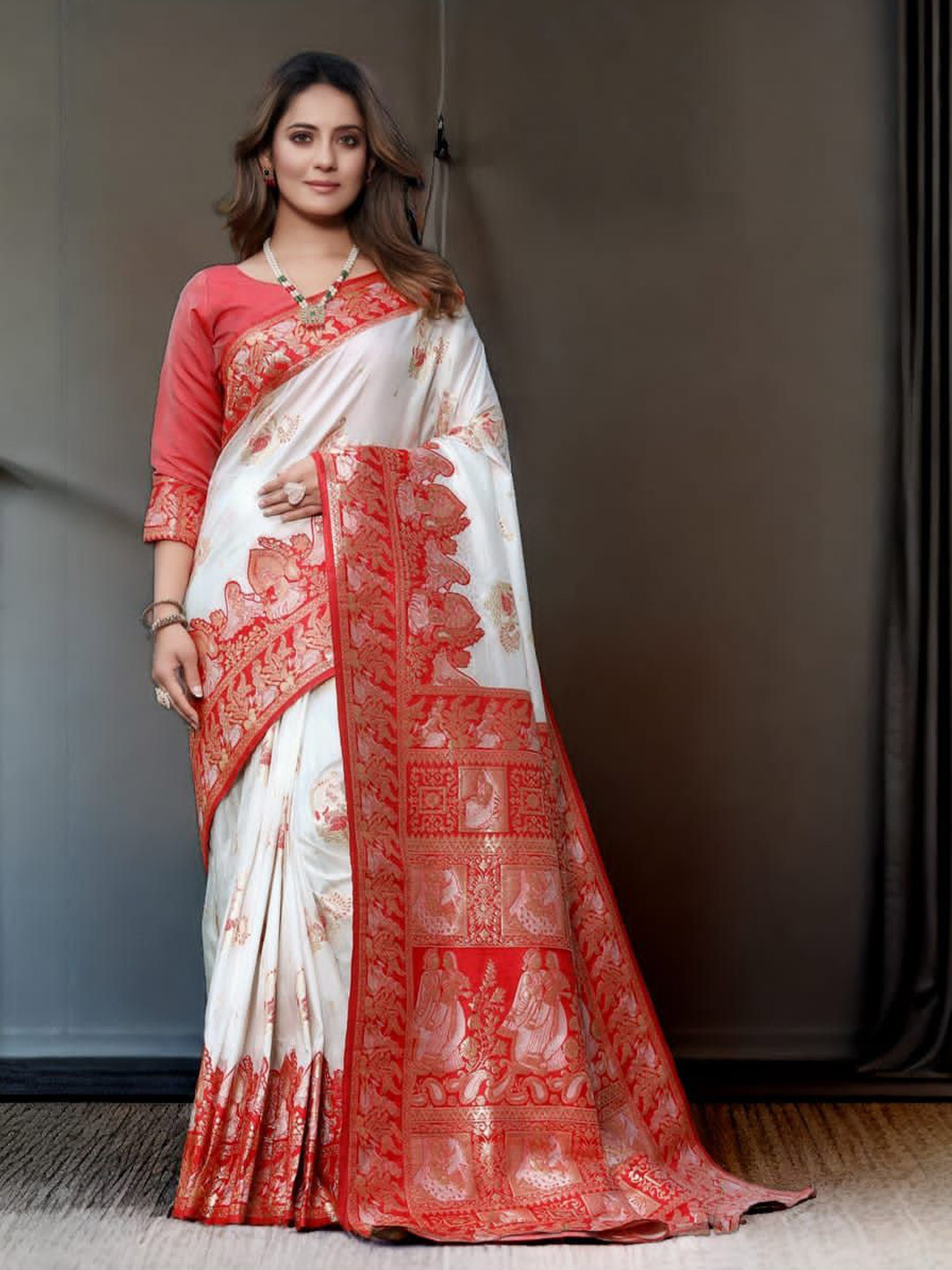 Parampara Ethnic  Woven Design Zari Banarasi Sare