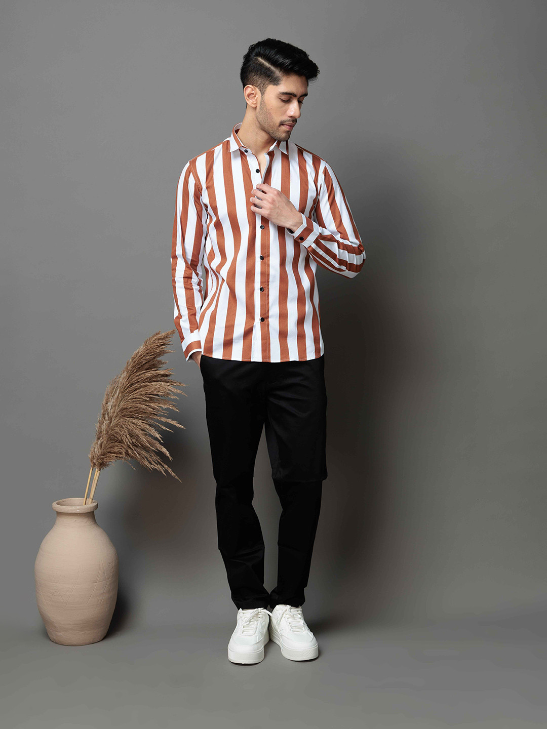 Foomer Standard Vertical Striped Spread Collar Cotton Shirt