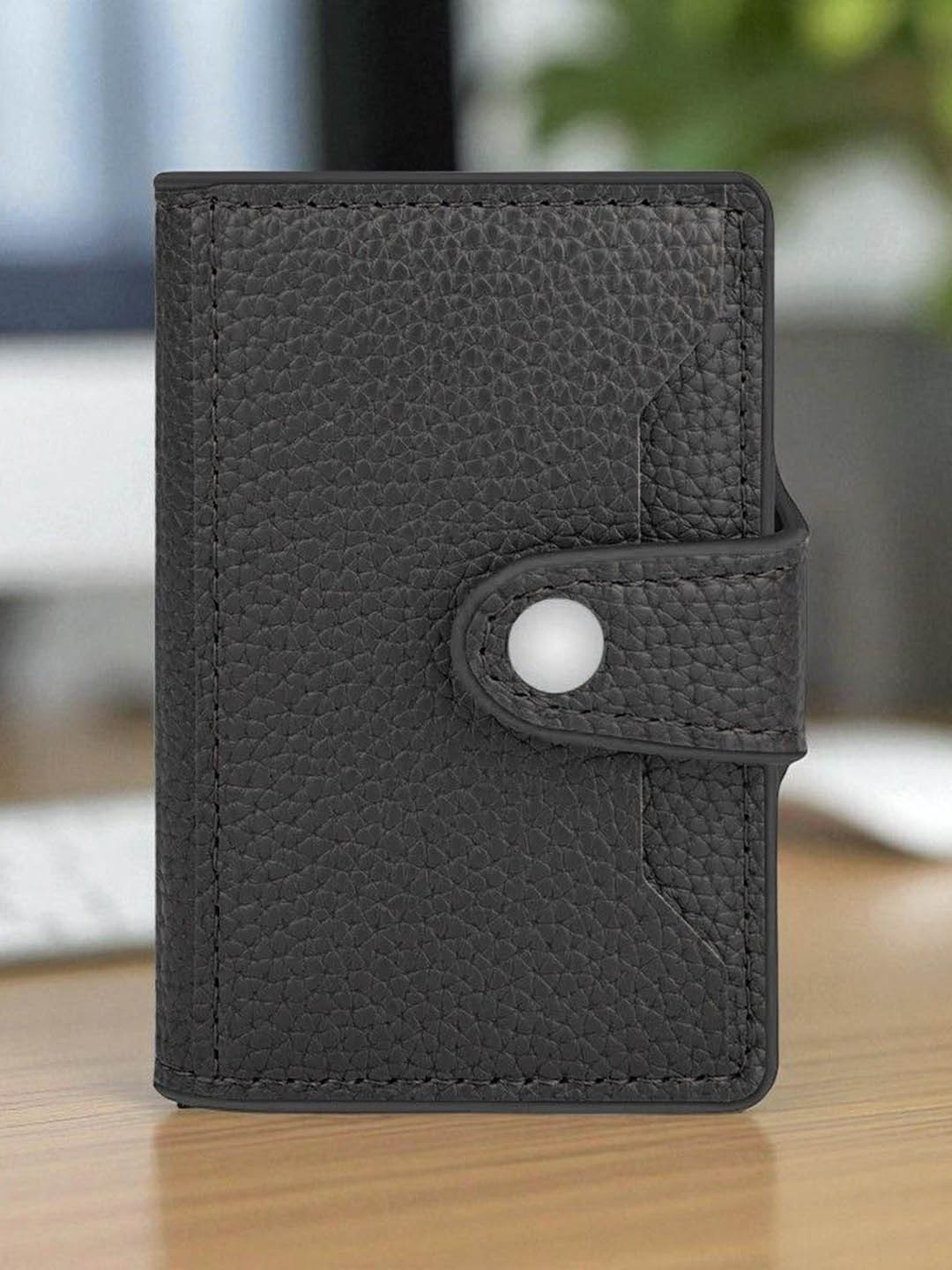 The Roadster Lifestyle Co. Men Textured RFID-Blocking Card Holder