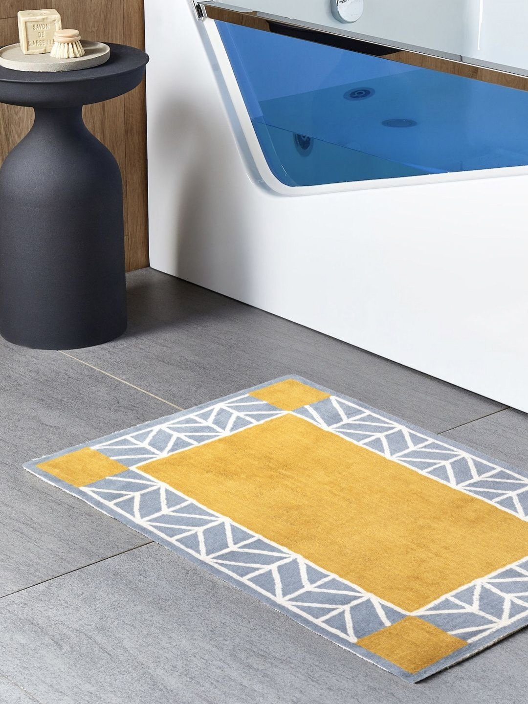 THEGASBH Yellow & Grey Colour-Blocked 400 GSM Fade-Resistant Bath Rugs