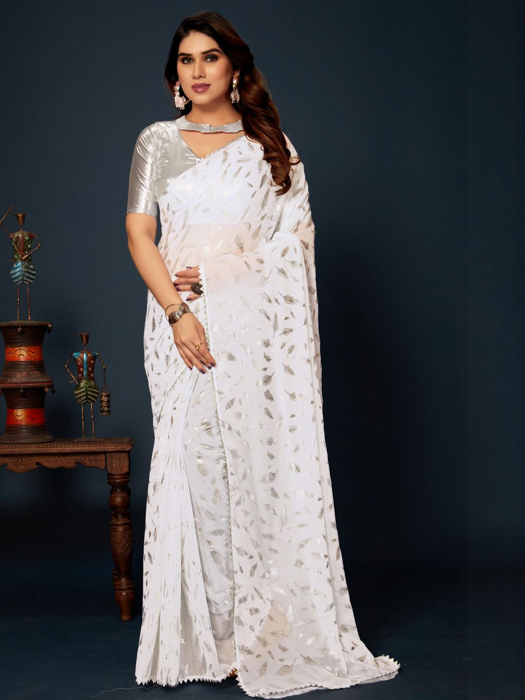 REDFISH Floral Woven Design Sarees