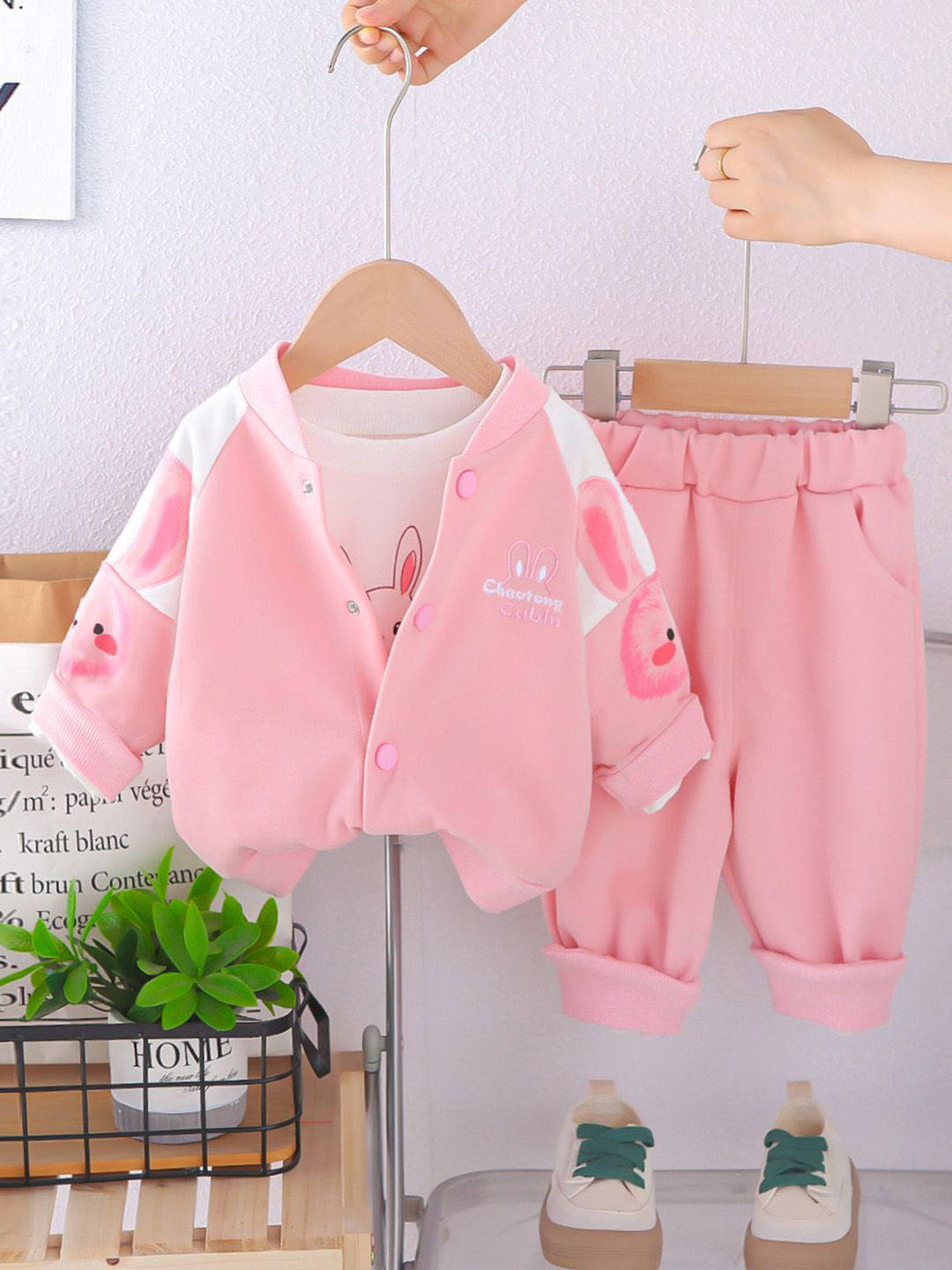 INCLUD Girls Self Design Jacket With T-Shirt & Joggers