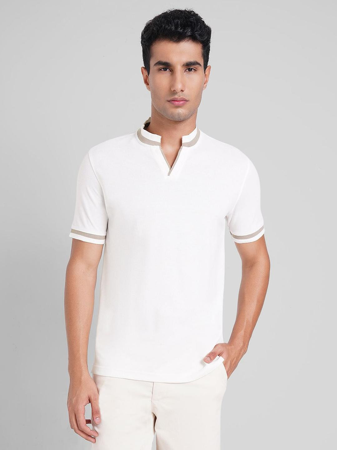 Peregrine by Pantaloons Mandarin Collar T-shirt