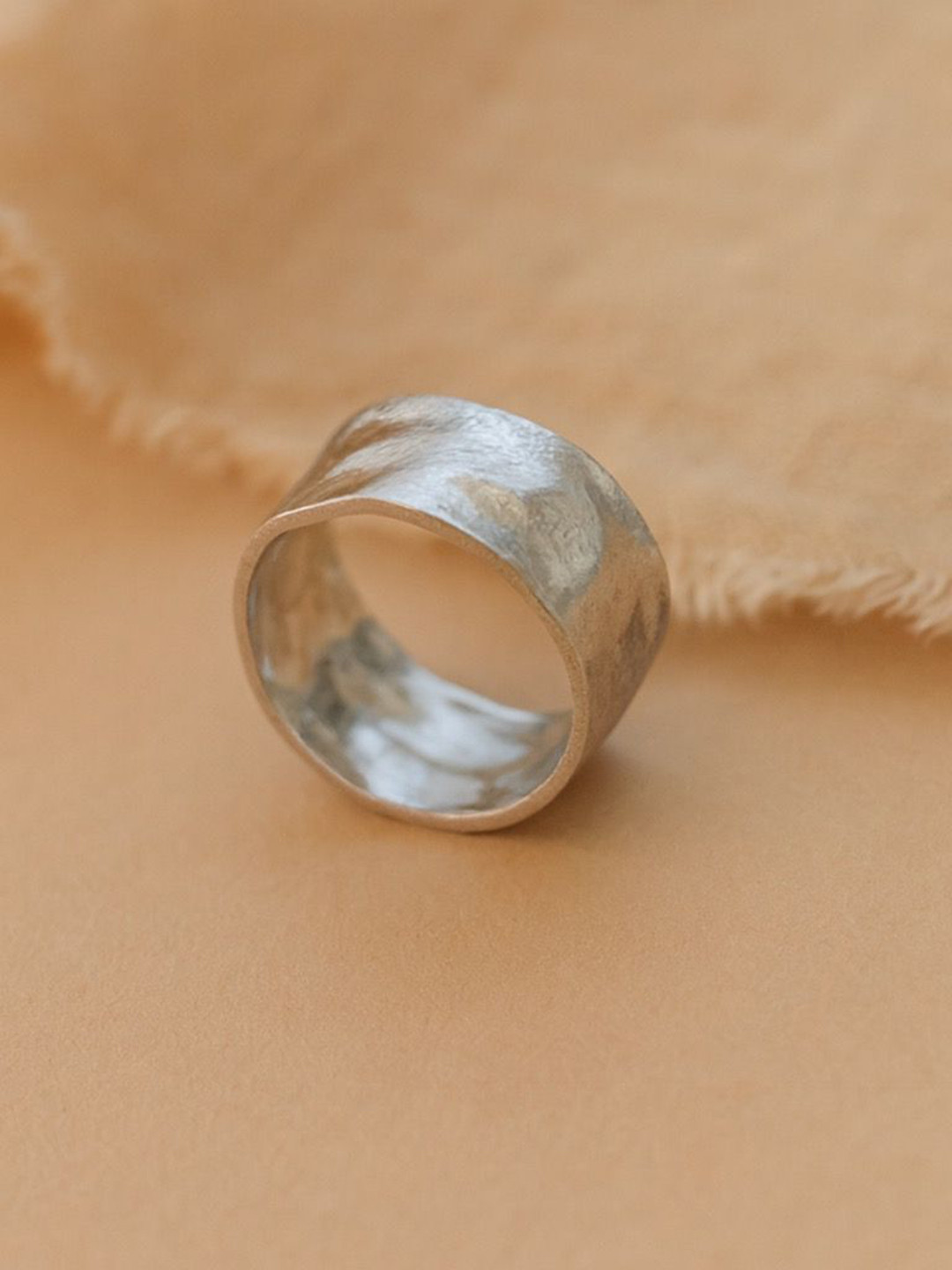 Anushka Jain Jewellery 925 Sterling Silver-Plated Melt Finger Ring