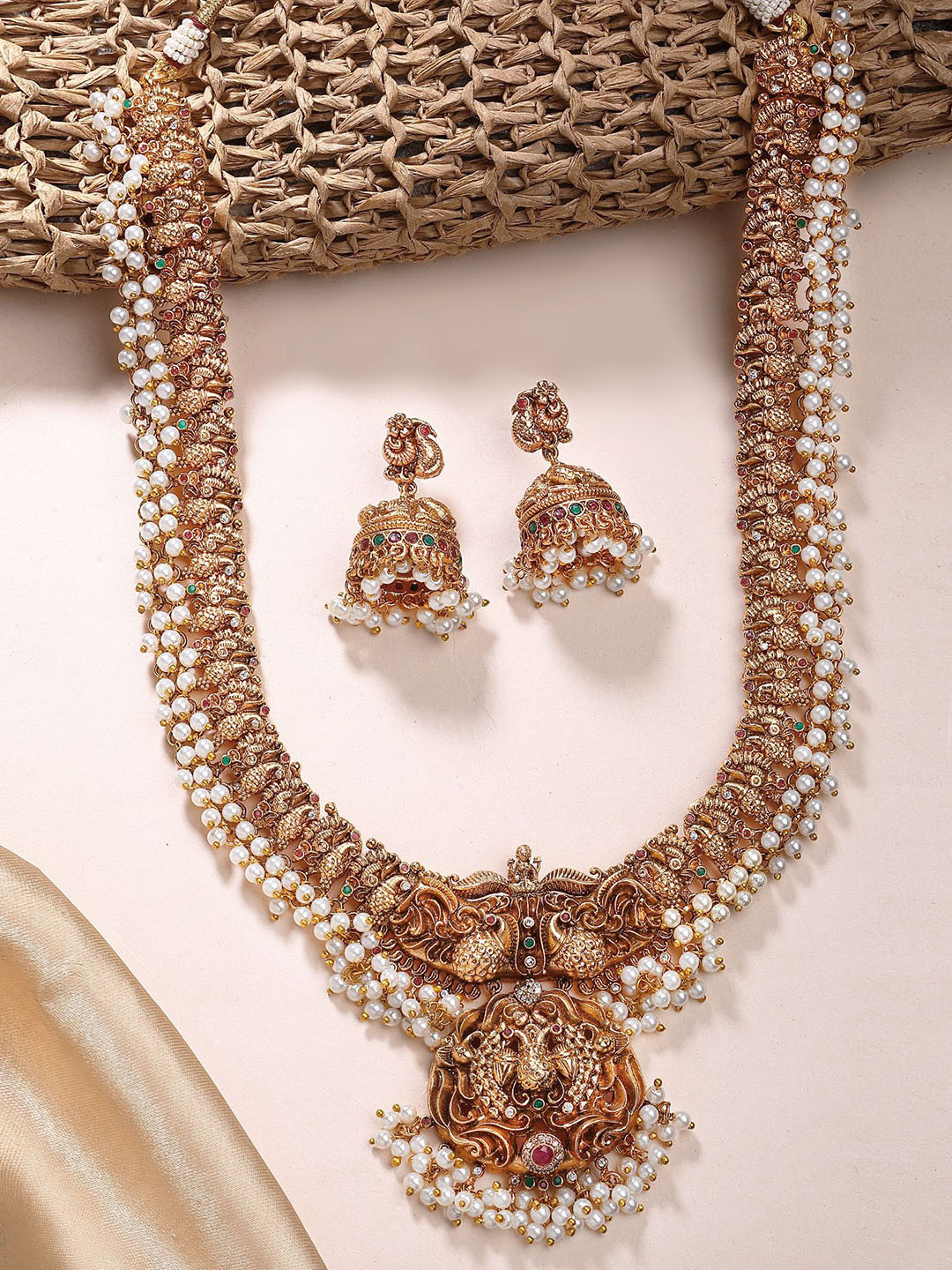 KARATCART Gold-Plated Artificial Stones & Beads Goddess Lakshmi Temple Jewellery Set