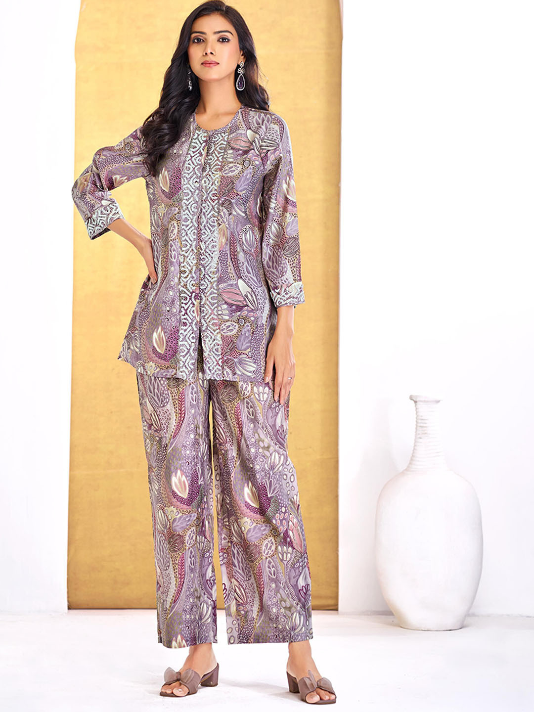BulBul Albeli Printed Round Neck Pure Silk Tunic With Trousers