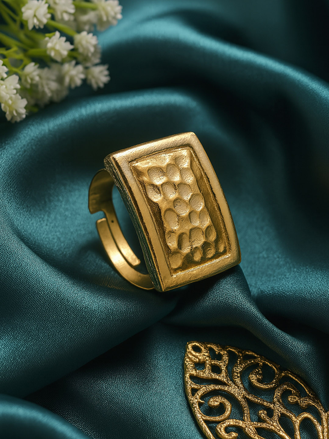 Estele Women Gold Plated Rectangular Textured Finger Ring