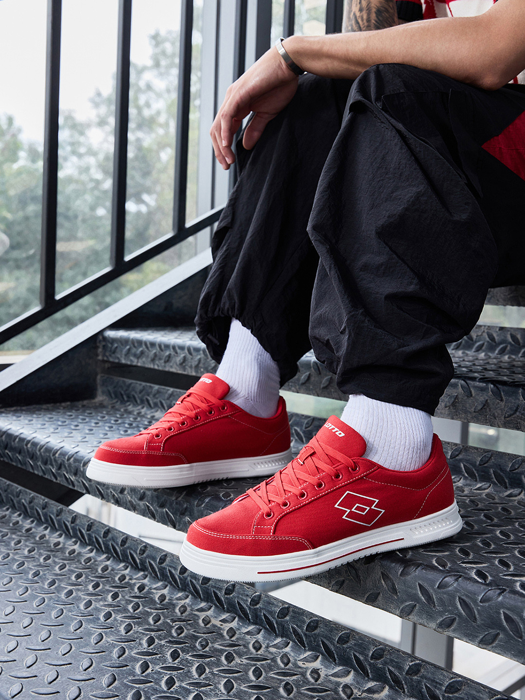 Lotto Men Strada Vele Red Sneakers