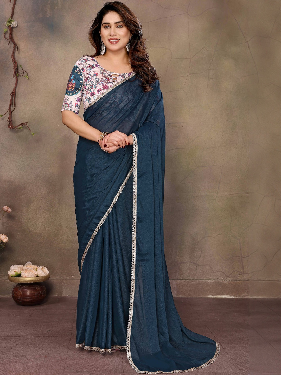 Morpich Blue Solid Georgette Saree with Unstitched Blouse Piece