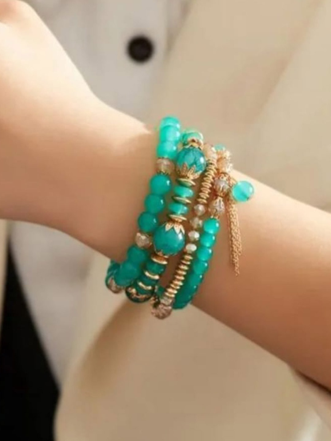 ROYAL NEEDS Set Of 4 Women Beaded flexible Bracelets