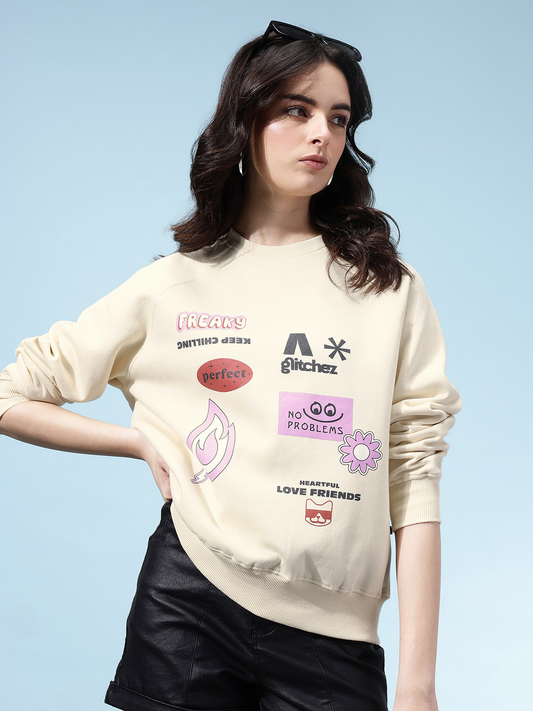 glitchez Typography Printed Raglan Sleeves Relaxed Fit Sweatshirt with Inner Fleece