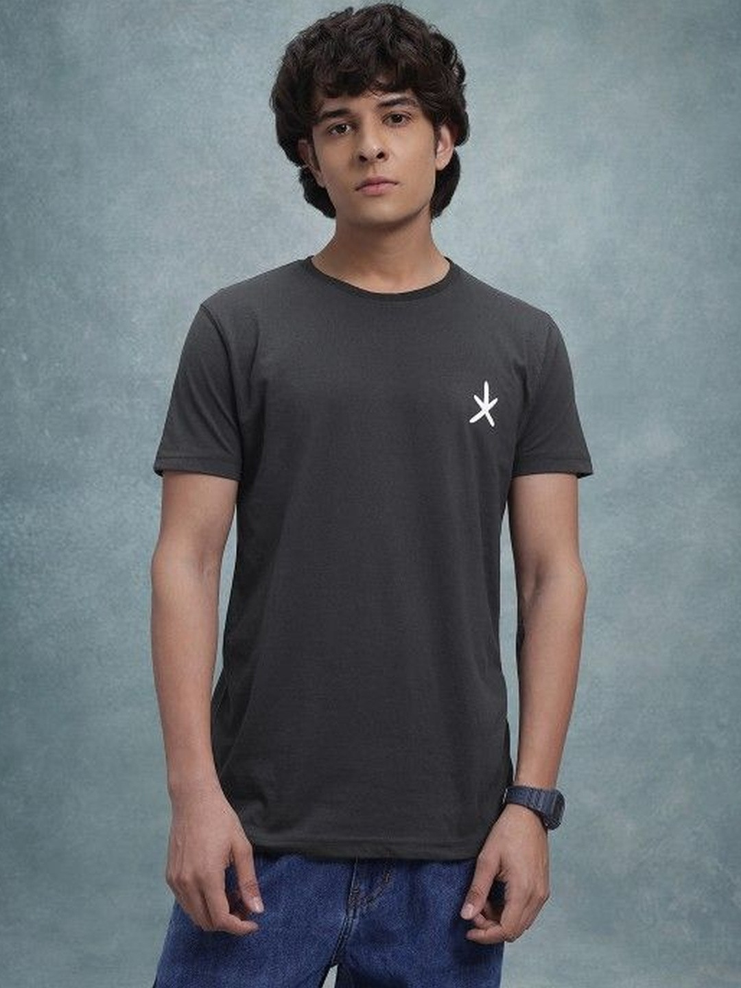Roadster Men Charcoal Round Neck Short Sleeves Cotton T-shirt
