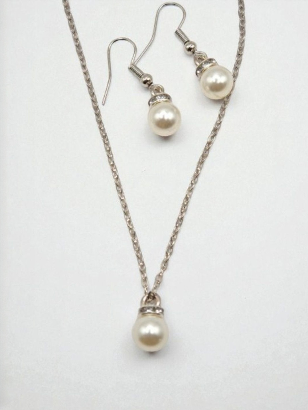 Sapraa Trends Pearl Silver Plated Sleak Pendant set with matching Earrings