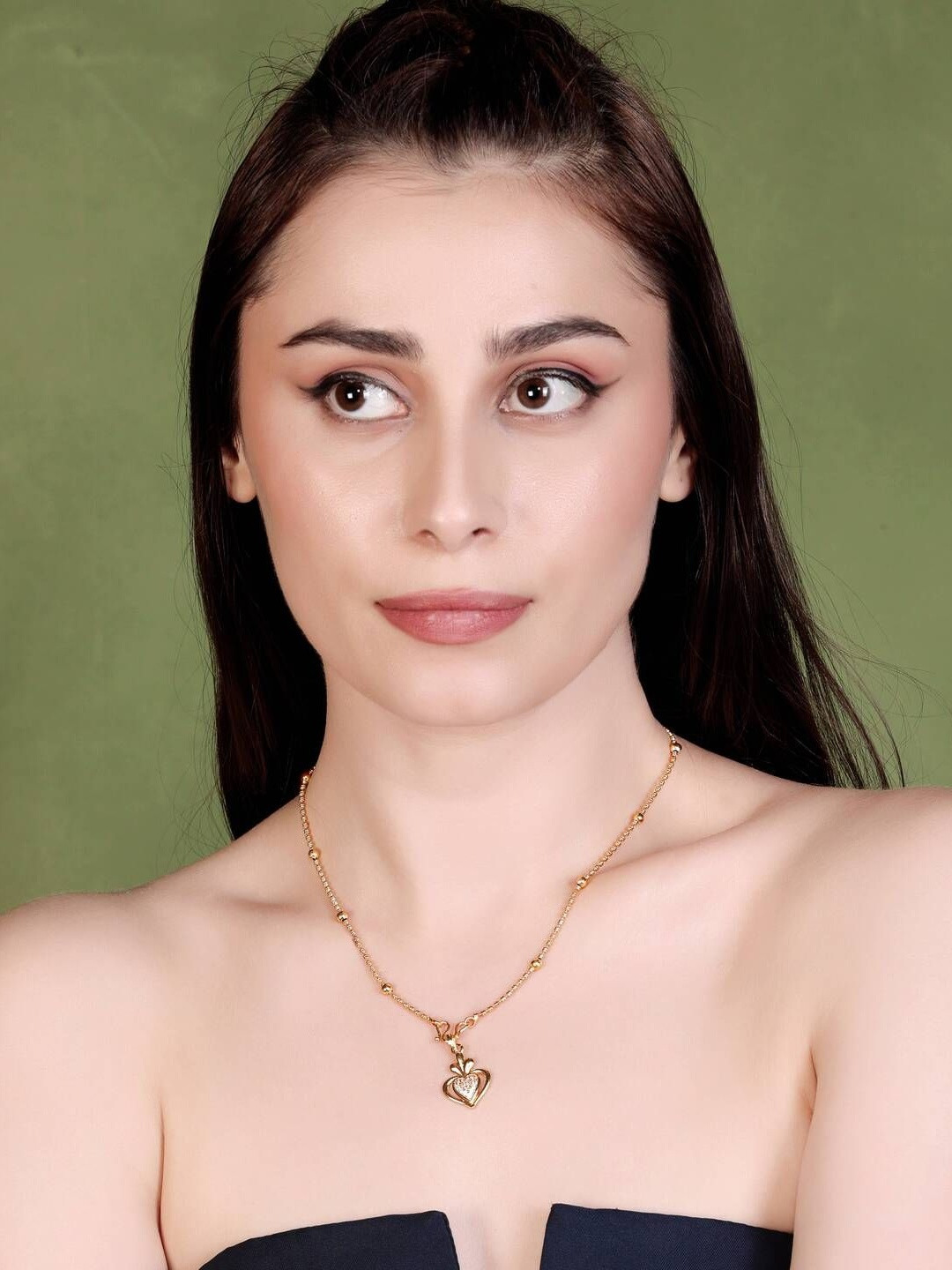 NKR GOLD Women Gold-Plated Royal Heart Necklace