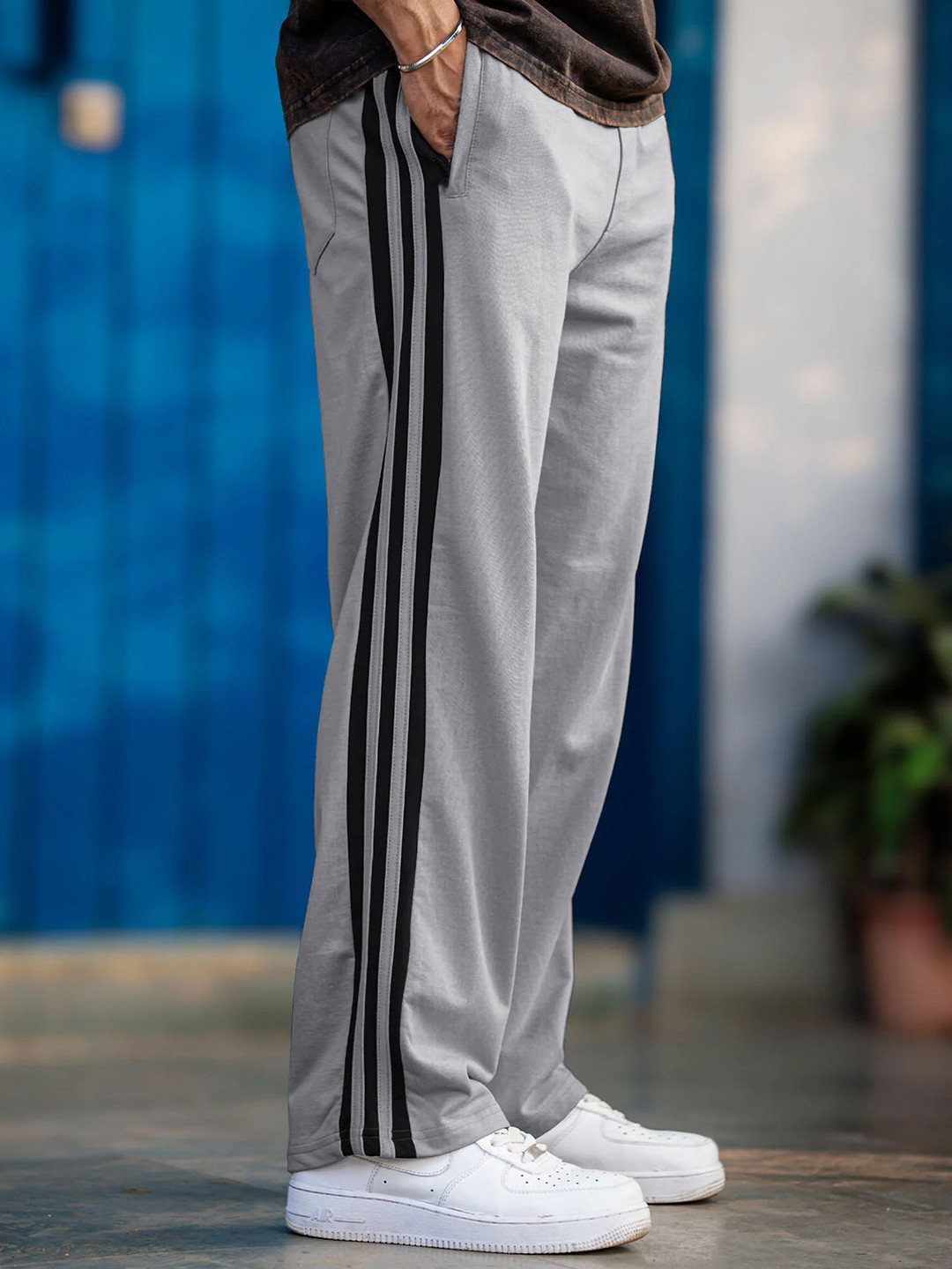 MaverIQ Men Striped Mid Rise Track Pants