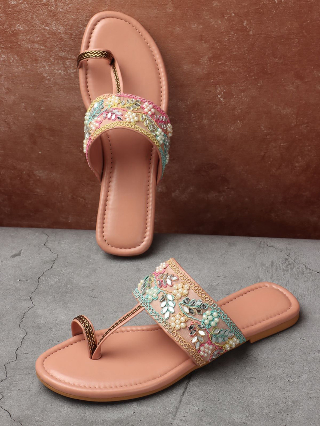 Myshtezia Women Embellished One Toe Flats