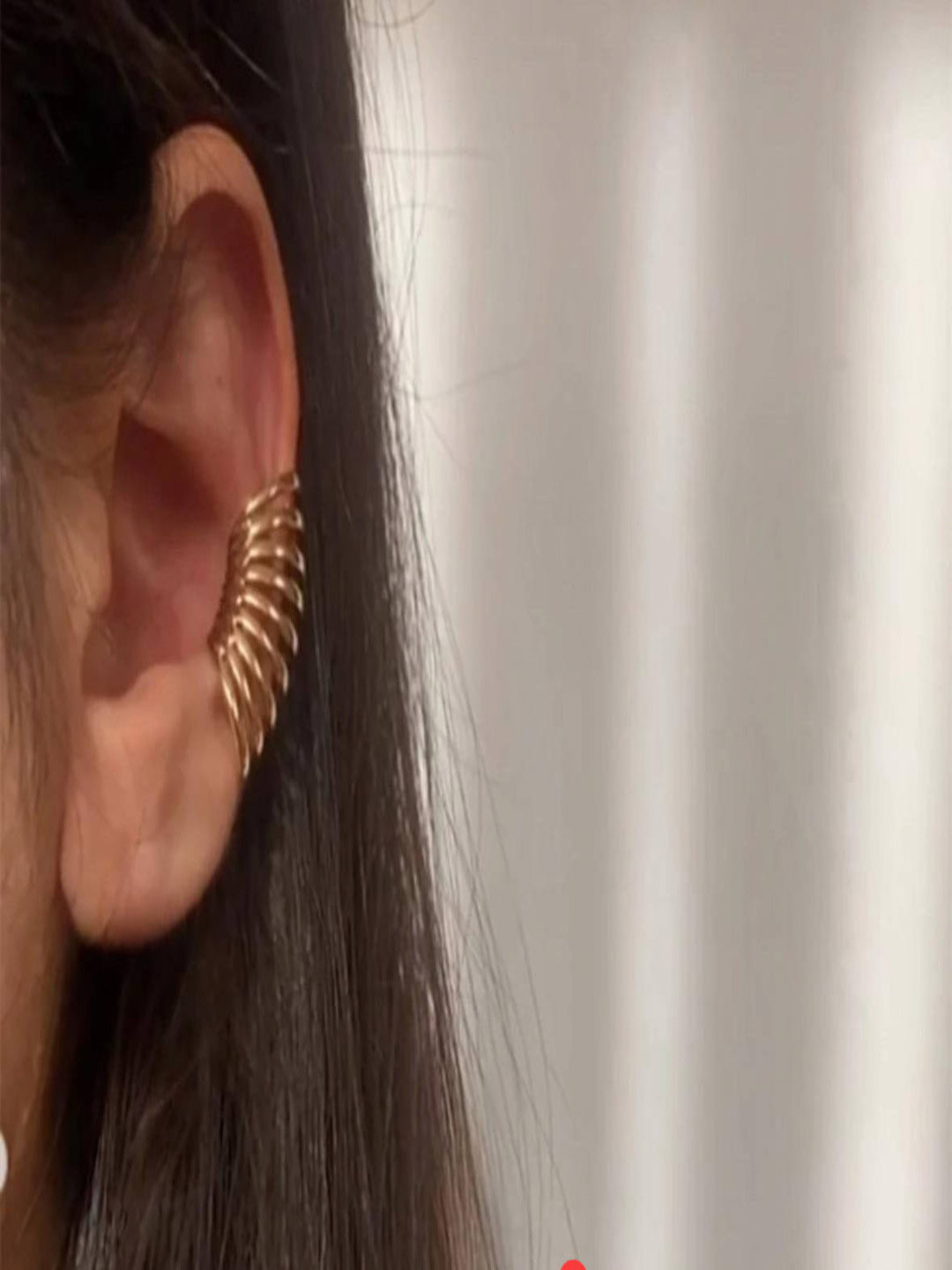 ROYAL NEEDS Stainless Steel Contemporary Ear Cuff