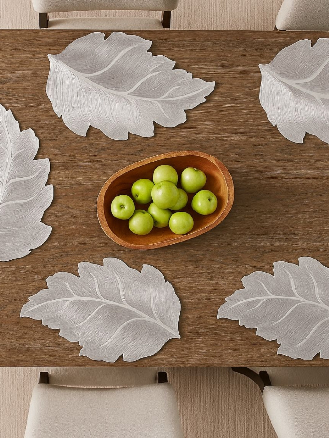 Baskety Set of 6 Leaf-Shaped Water-Proof Table Placemats