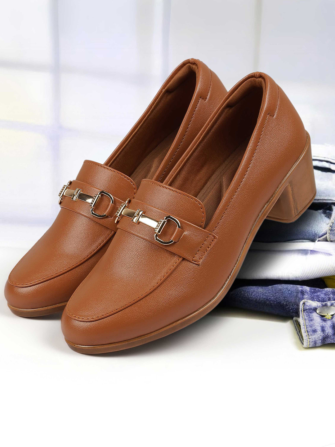 Mochi Women Block Heel Pumps