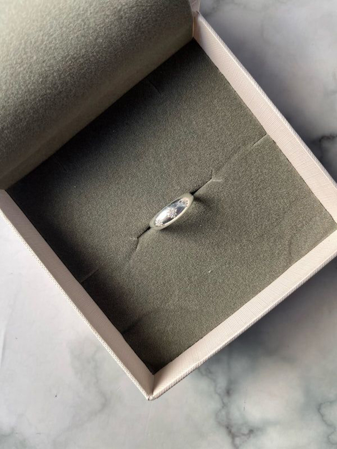 Anushka Jain Jewellery 925 Sterling Silver-Plated Cubic Zirconia Studded Galaxy Mound Ring