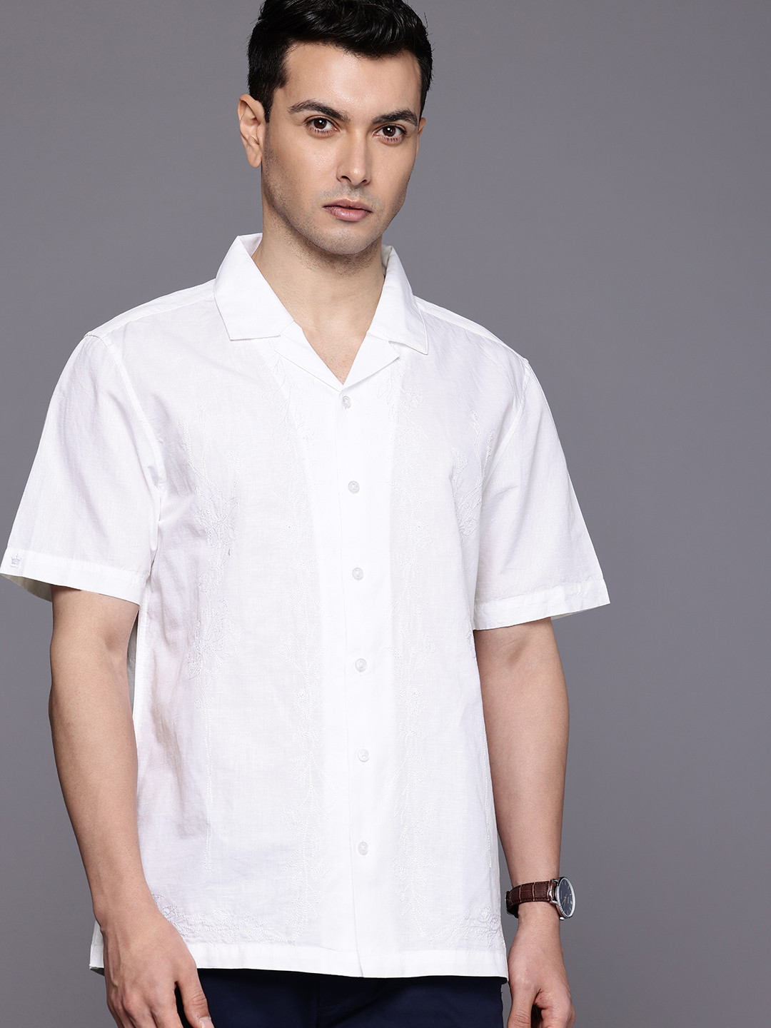 Louis Philippe Cotton Linen Resort Floral Embroidered Smart Fit Casual Shirt