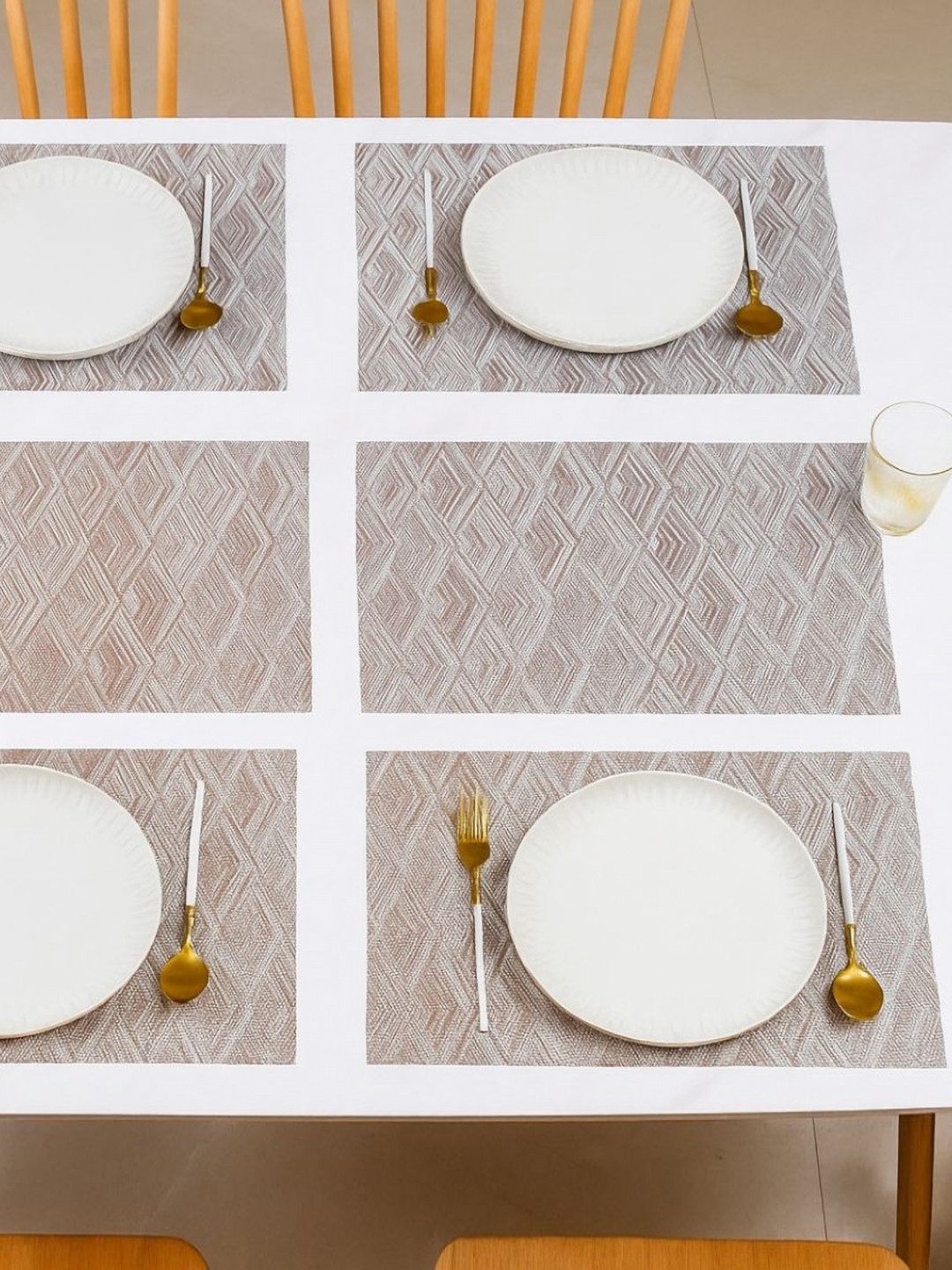 We3 6 Pieces Brown & White Texured  Water-Proof Table Placemats