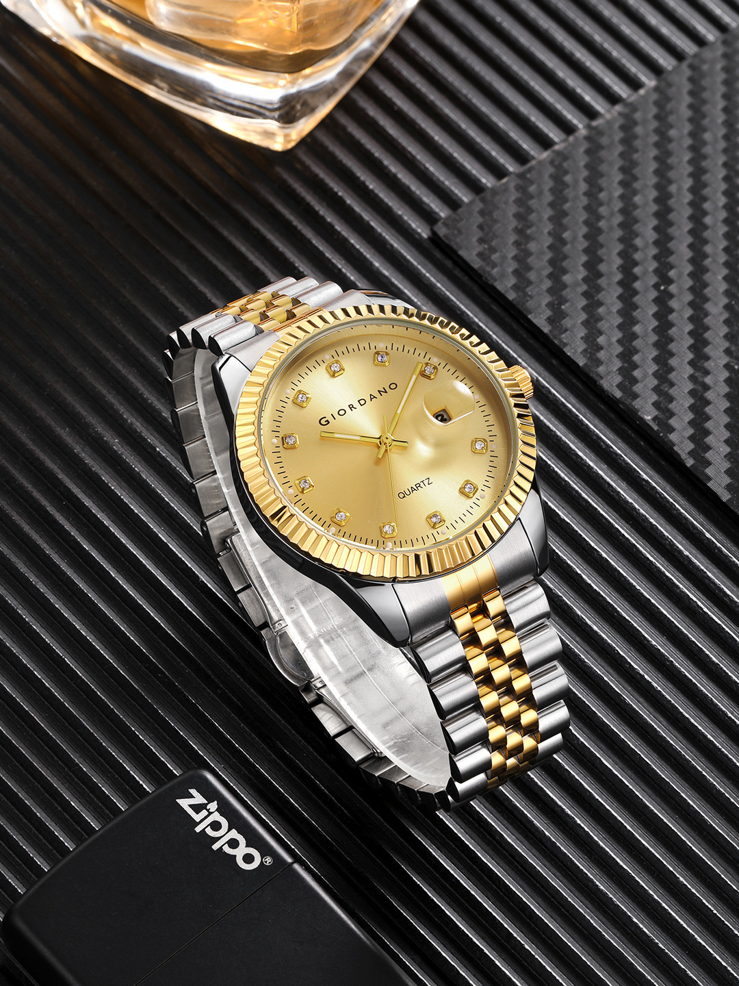 GIORDANO Men Embellished Dial & Stainless Steel Straps Analogue Watch GZ-50133-33