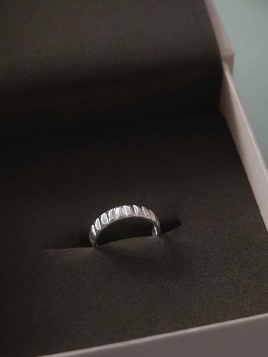 Anushka Jain Jewellery 925 Sterling Silver Rhodium-Plated Kouture Mound Finger Ring