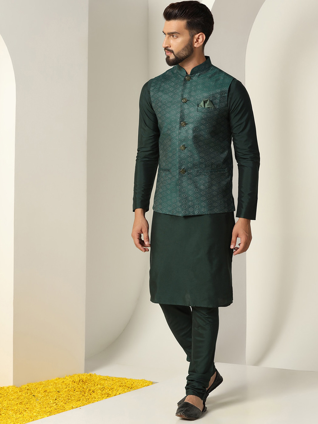 KISAH Men Woven Jacquard Regular Fit Abstract Print Kurta Jacket Churidar Set