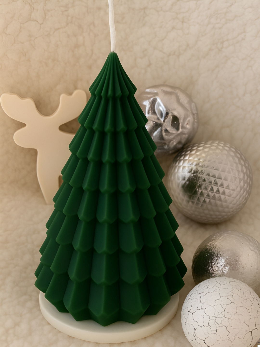 Mandy & Co Green Lead-Free Wick Festive Christmas Pine Tree Soy Candle