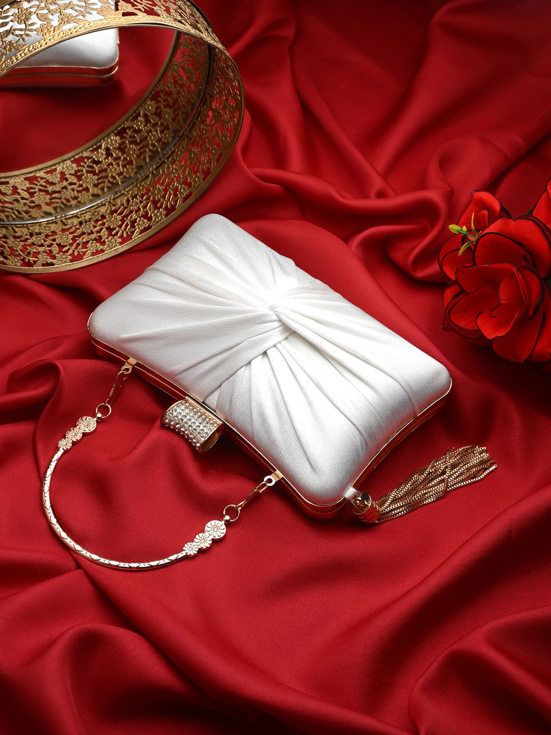 Toobacraft Knot Shaped Envelope Clutch