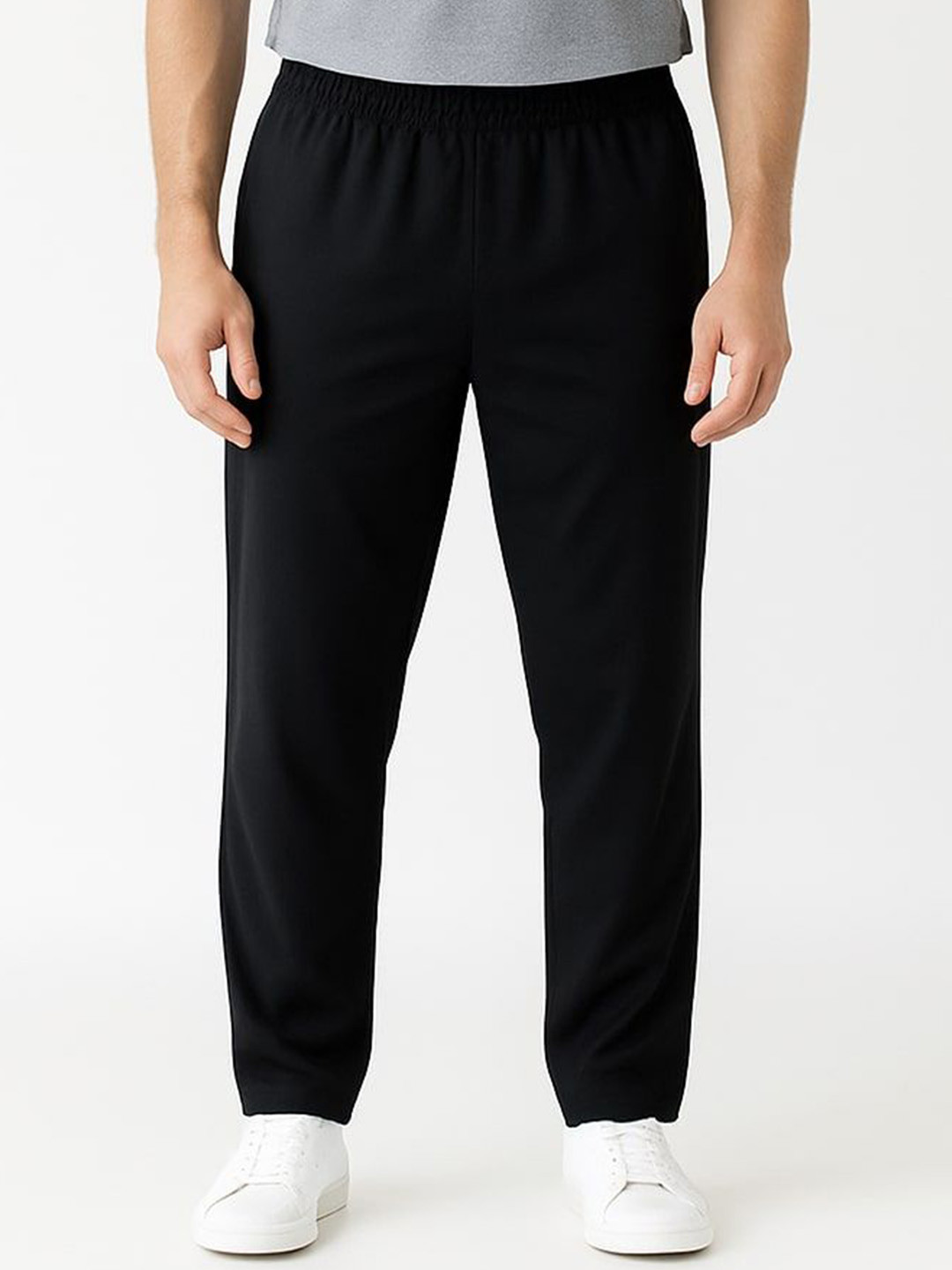 NU CLOTHS Men Slim-Fit Mid-Rise Trackpants
