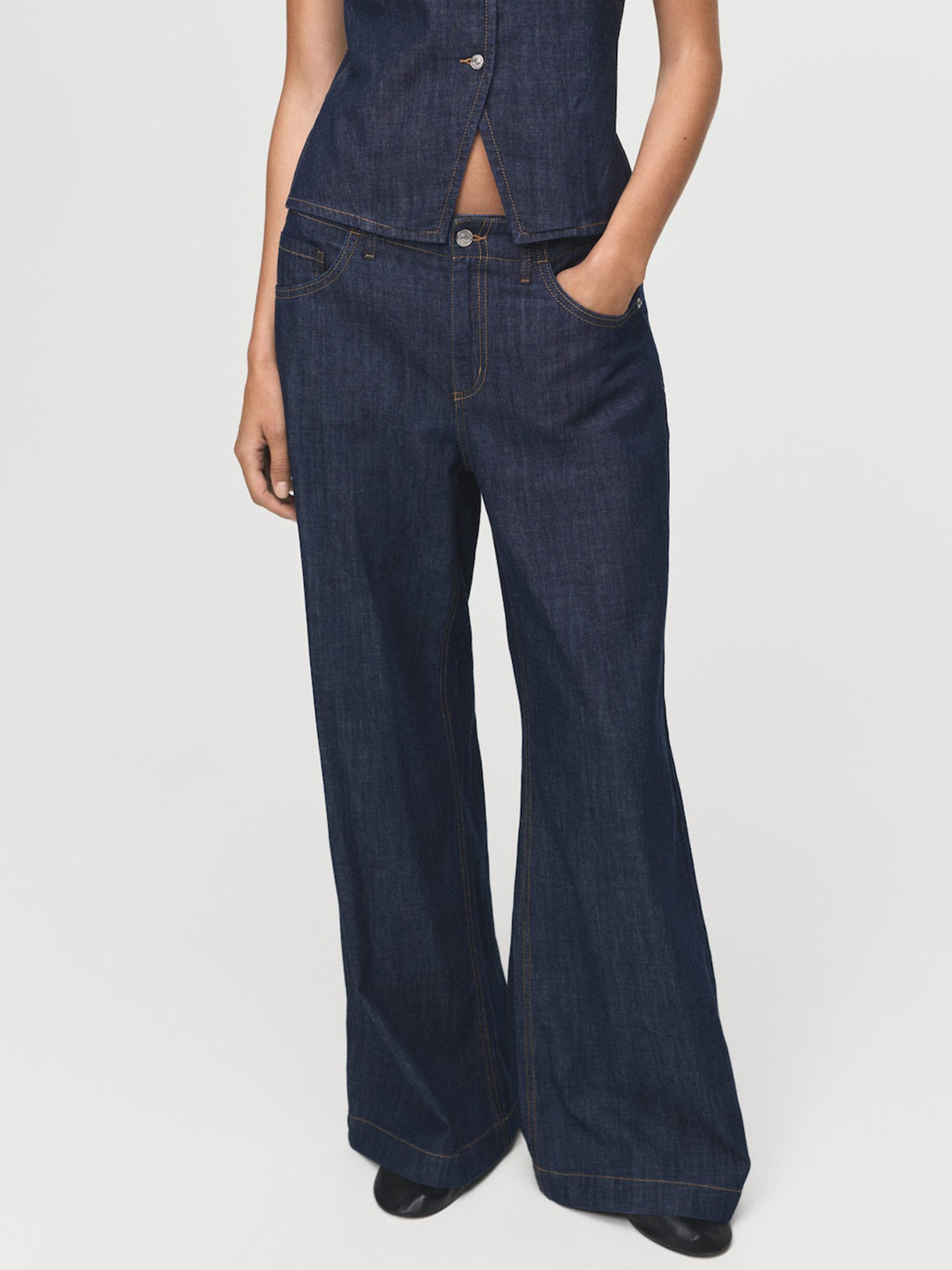 MANGO Women Mid-Rise Stretchable Jeans