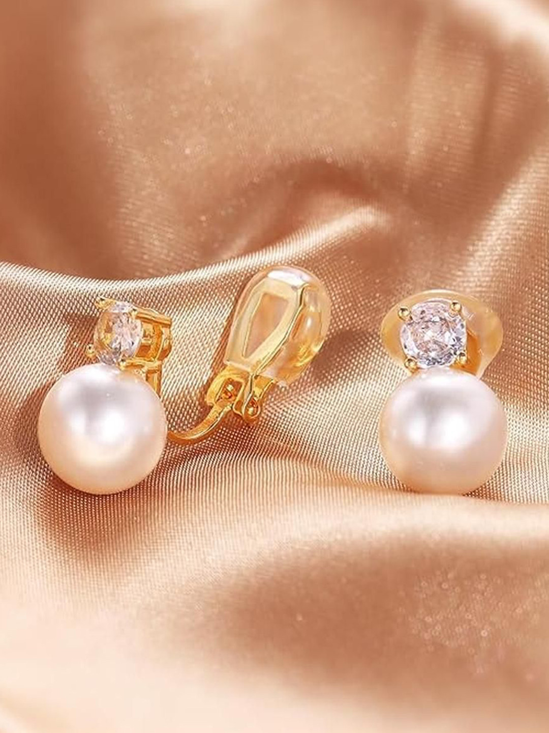 EL REGALO Artificial Stones Studded & Pearls Beaded Spherical Shaped Clip-On Studs