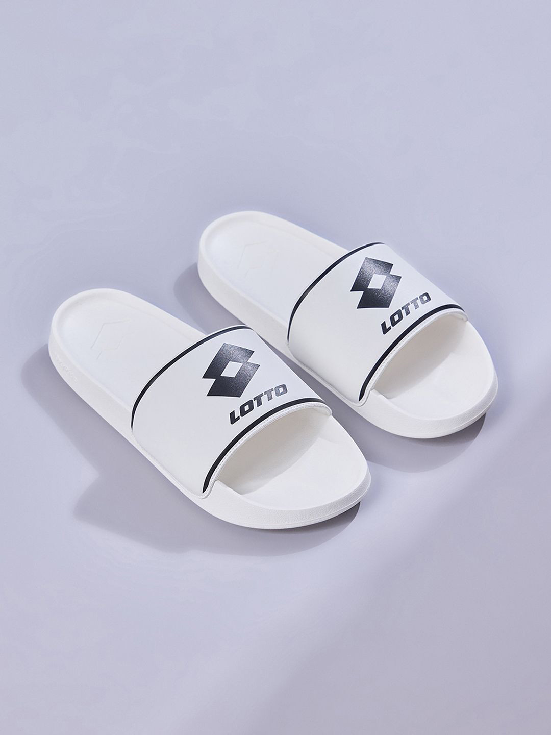 Lotto Men Midway White Slides