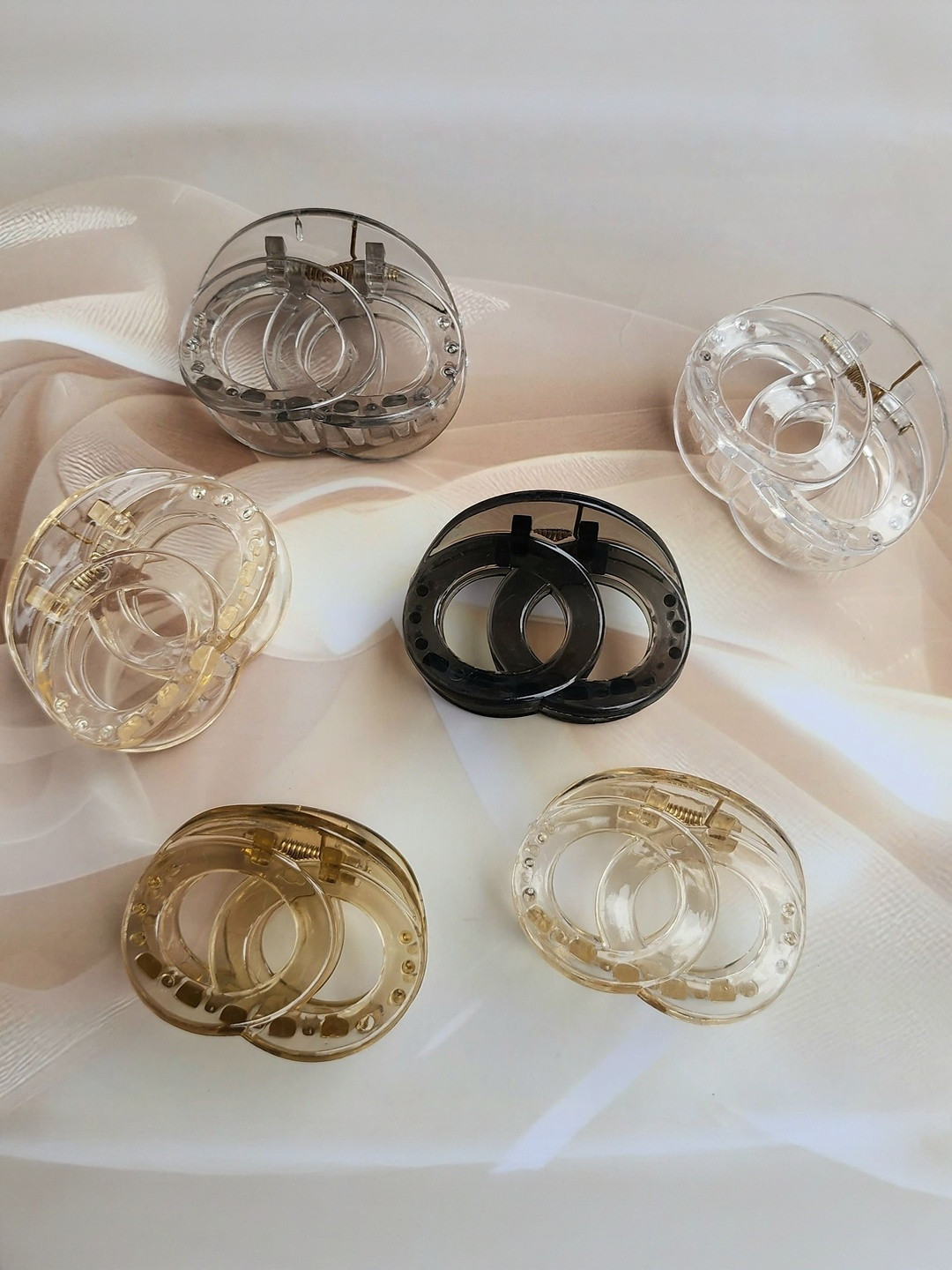 DIVASTRI Women Set of 6 Transparent & Tinted Oval Audi Shape Hair Claw Clips