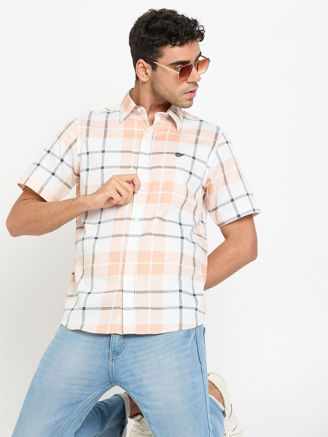 THE BEETEL HOUSE Men Buffalo Checked Spread Collar Cotton Casual Shirt