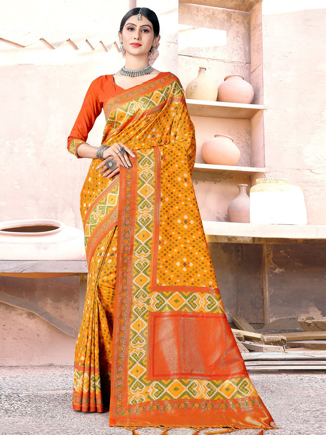 DEVATITHI Yellow Banarasi Silk Saree