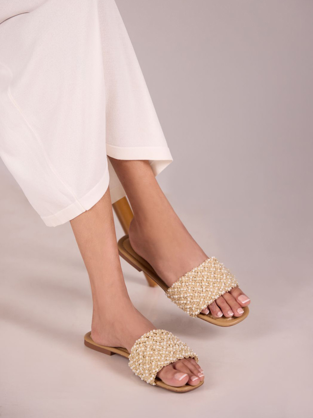 CAI Women Pearly Jute Lace Flat