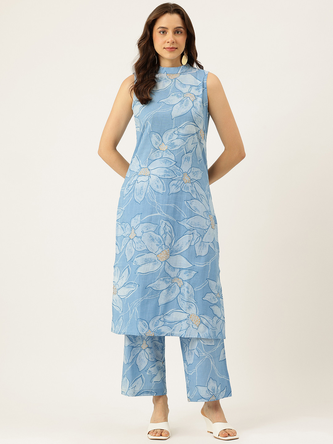 FERANOID Floral Printed Pure Cotton Sleeveless Straight Kurta with Trousers